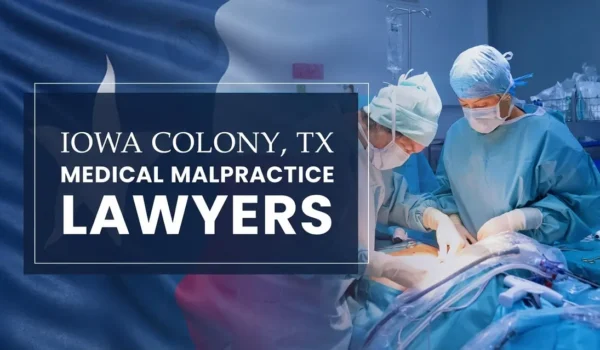 La bandera estatal de Texas se integra en un entorno sanitario de Iowa Colony, donde se ha producido un caso de negligencia médica, lo que pone de manifiesto la necesidad de contar con abogados especializados en negligencia médica para ayudar a los pacientes que han sufrido daños a manos de profesionales médicos y centros de salud.