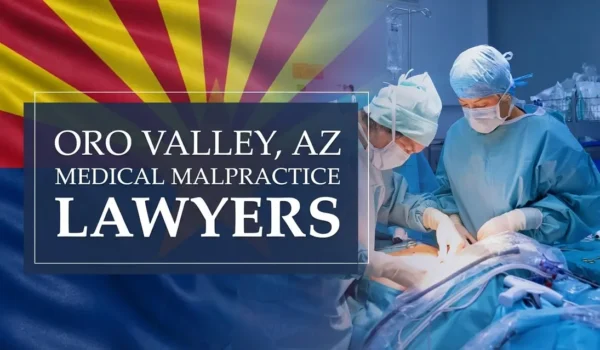 La bandera del estado de Arizona se integra en un entorno sanitario de Oro Valley donde se ha producido un caso de negligencia médica, lo que pone de manifiesto la necesidad de contar con abogados especializados en negligencia médica para ayudar a los pacientes que han sufrido daños a manos de profesionales sanitarios y centros de salud.
