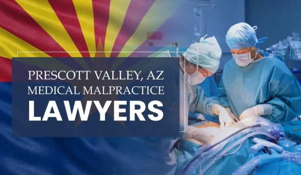 La bandera del estado de Arizona se integra en un entorno sanitario de Prescott Valley donde se ha producido un caso de negligencia médica, lo que ilustra la necesidad de contar con abogados especializados en negligencia médica para ayudar a los pacientes que han sufrido daños a manos de profesionales médicos y centros de salud.