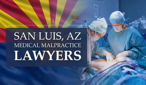 La bandera del estado de Arizona se integra en un entorno sanitario de San Luis donde se ha producido un caso de negligencia médica, lo que ilustra la necesidad de contar con abogados especializados en negligencia médica para ayudar a los pacientes que han sufrido daños a manos de profesionales médicos y centros de salud.